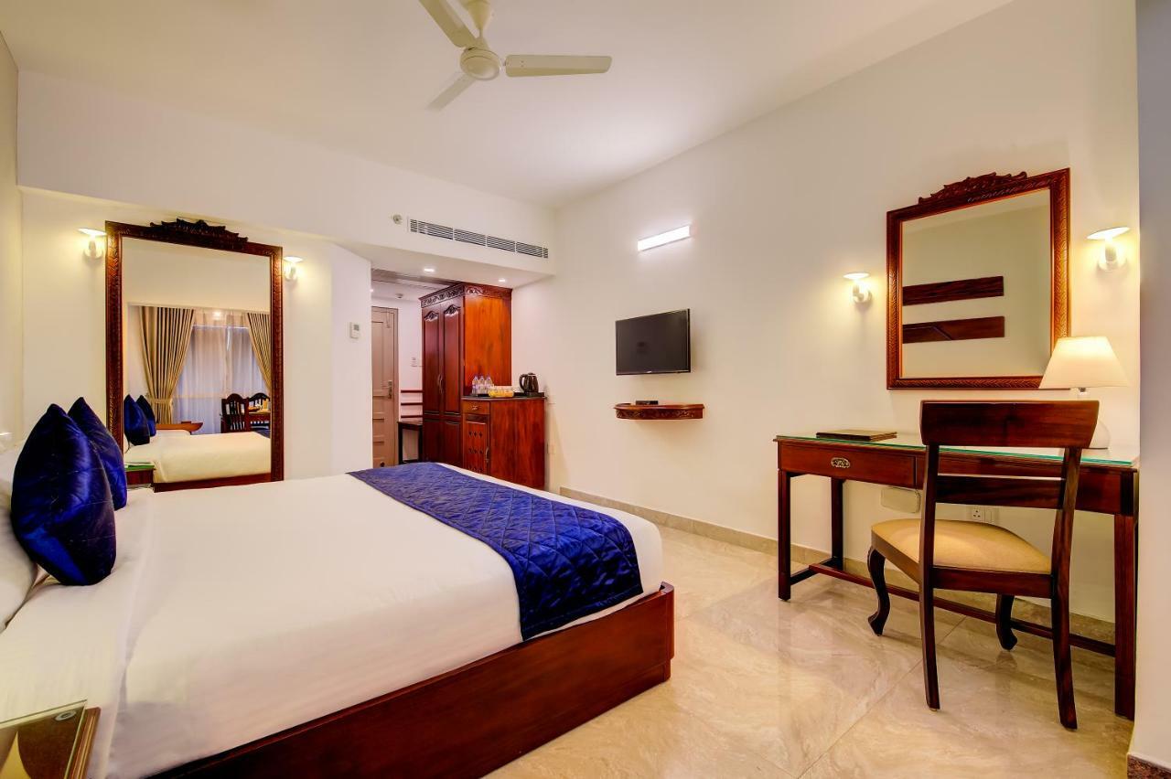 Sterling Guruvayur Hotel Exterior foto